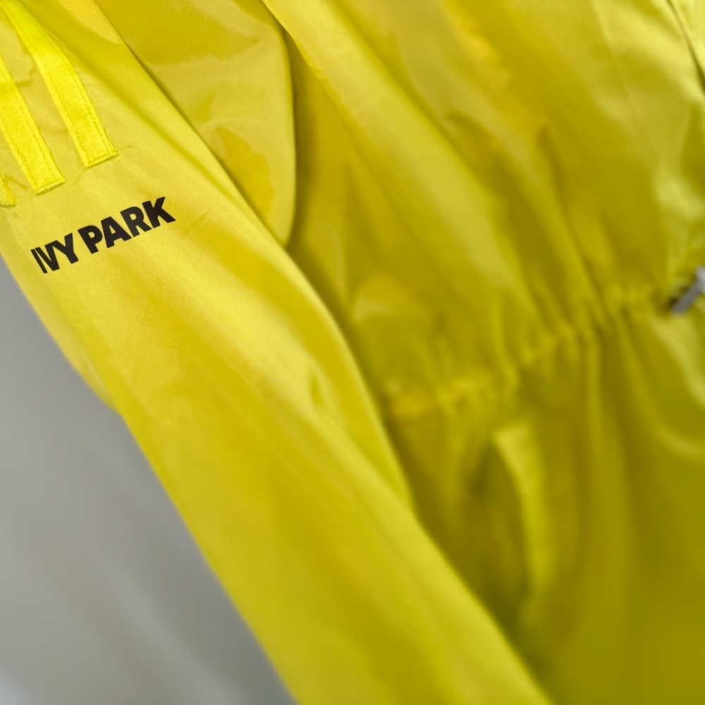 Adidas x Ivy Park x Peloton Yellow Long Wind Jacket (small | new with t… - Picture 2 of 12